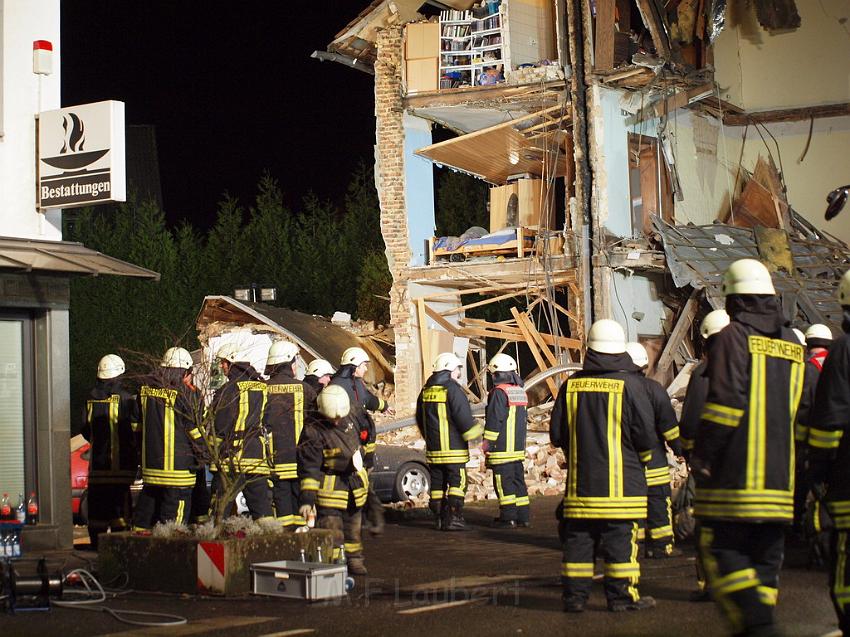 Hausexplosion Bruehl bei Koeln Pingsdorferstr P169.JPG